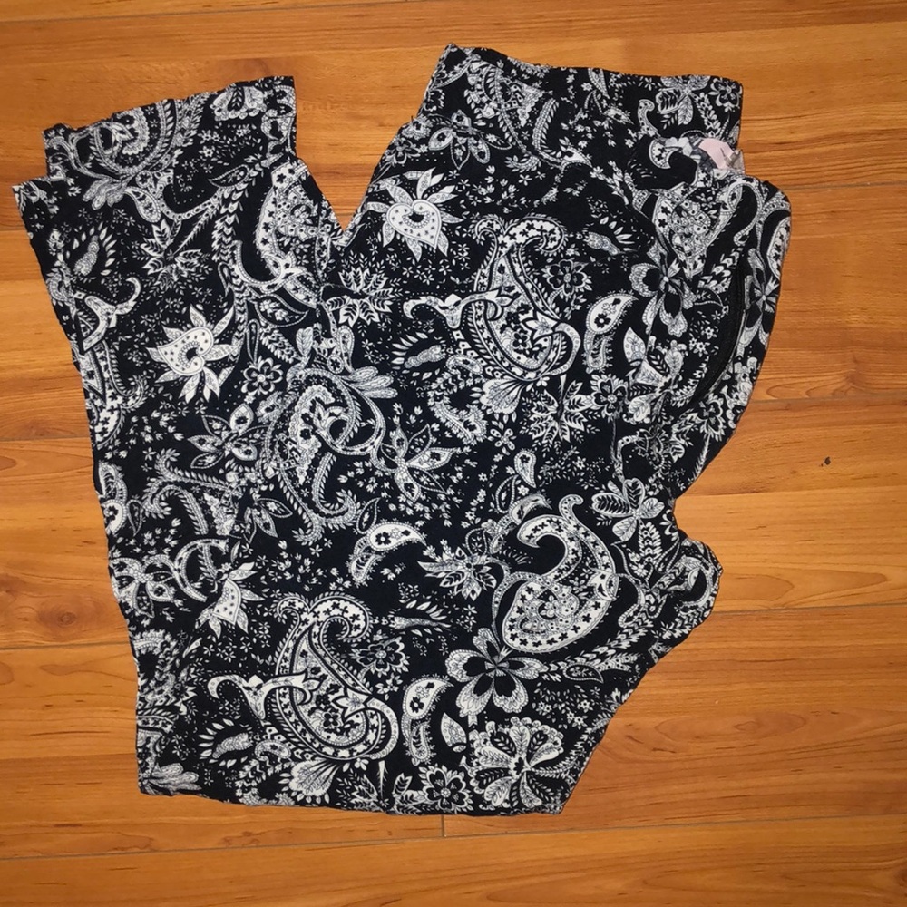 Cute Forever 21 contemporary design pants
